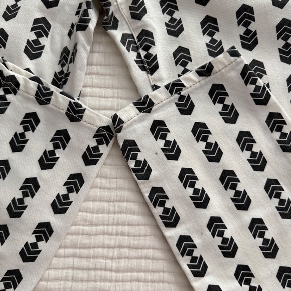 Free People Arrowhead Skinny Jeans in Black and White (Size 28) - Picture 8 of 9